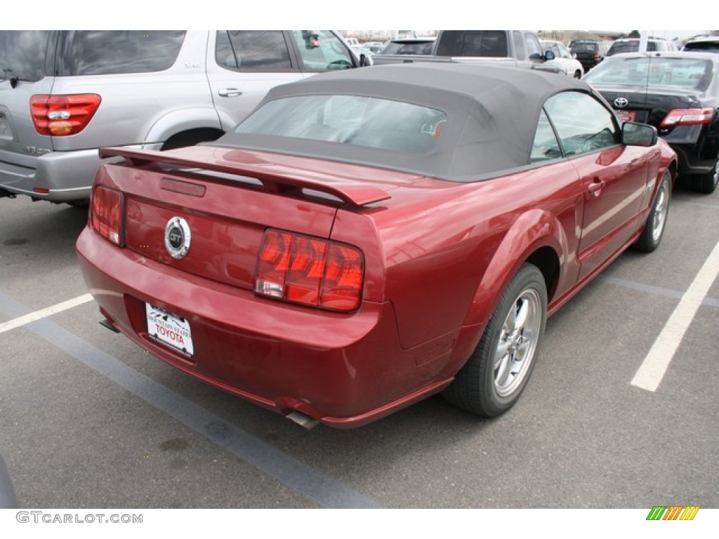 2005 Mustang GT Premium Convertible - Redfire Metallic / Dark Charcoal photo #2