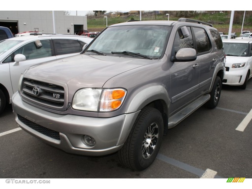2002 Sequoia SR5 4WD - Thunder Gray Metallic / Charcoal photo #4