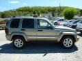 2006 Light Khaki Metallic Jeep Liberty Limited 4x4  photo #6