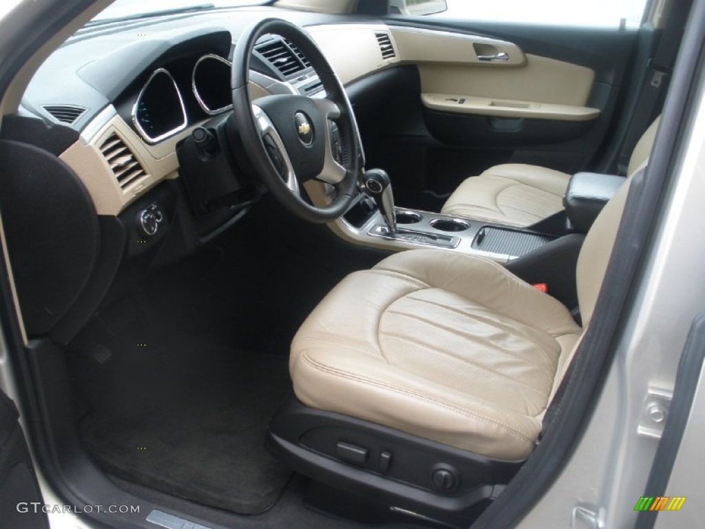Cashmere/Ebony Interior 2009 Chevrolet Traverse LTZ Photo #80504884