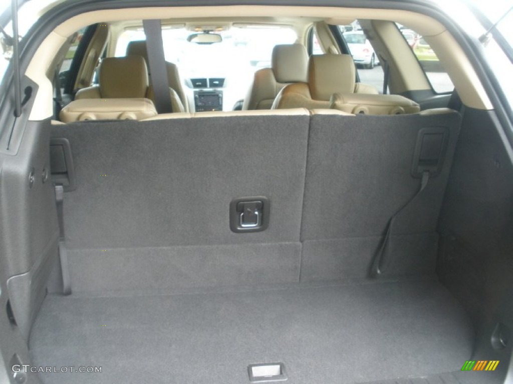 2009 Chevrolet Traverse LTZ Trunk Photos