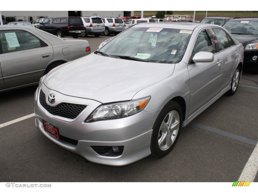 2010 Camry SE V6 - Classic Silver Metallic / Ash Gray photo #4