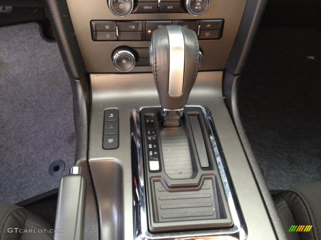 2013 Mustang V6 Coupe - Grabber Blue / Charcoal Black photo #13