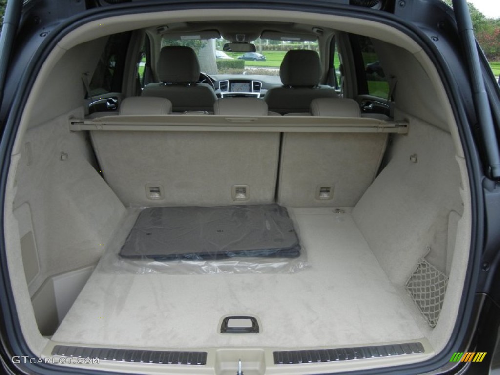 2013 Mercedes-Benz ML 350 4Matic Trunk Photo #80509708