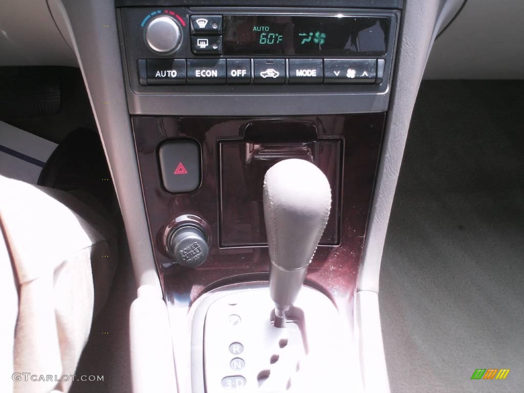 2002 Maxima GLE - Sherwood Green Pearl / Frost photo #44
