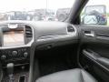Gloss Black - 300 C Photo No. 17