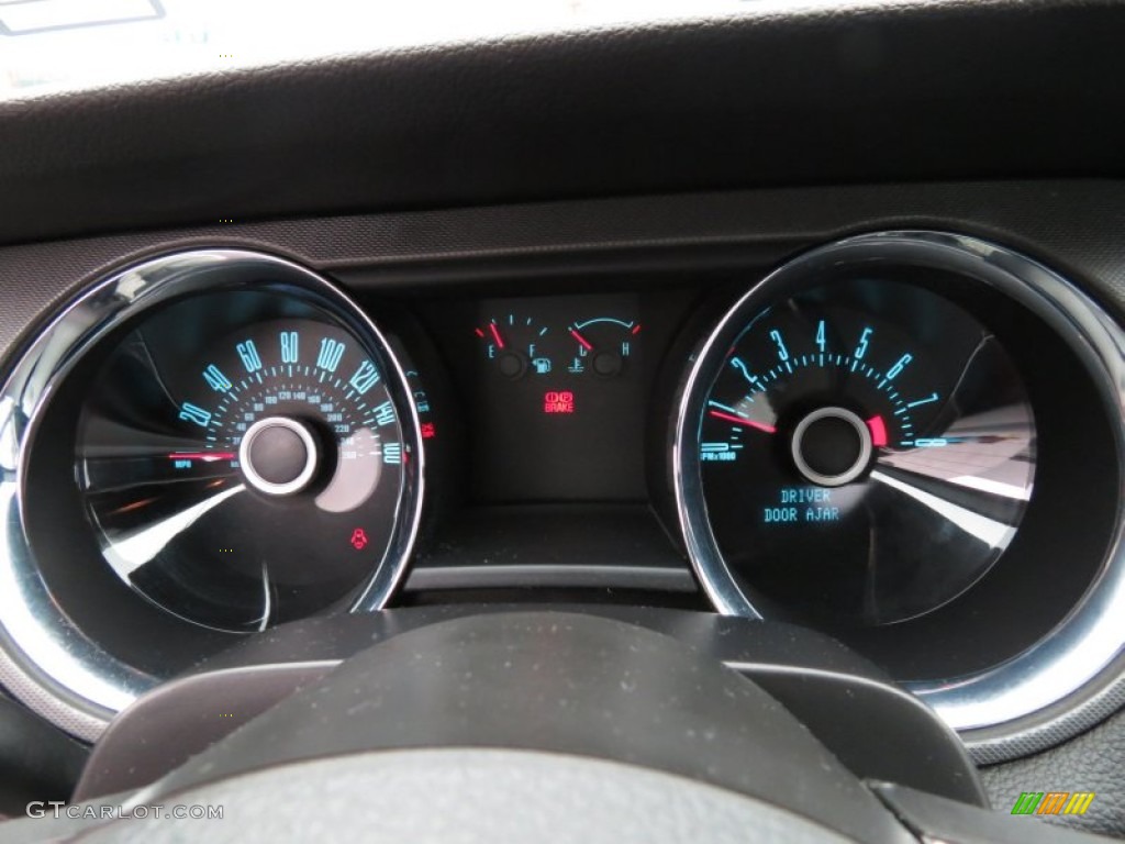 2013 Ford Mustang GT Coupe Gauges Photo #80518972
