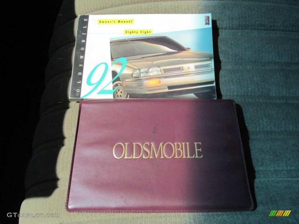 1992 Oldsmobile Eighty-Eight Royale Books/Manuals Photo #80519927