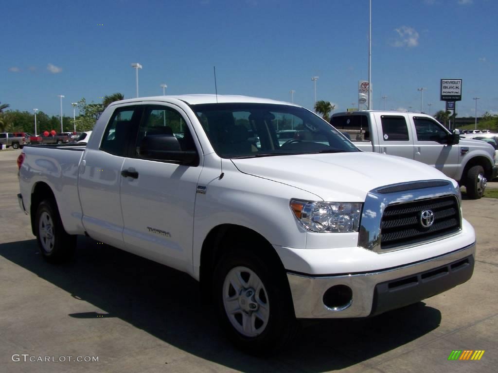 2008 Tundra Double Cab - Super White / Beige photo #3