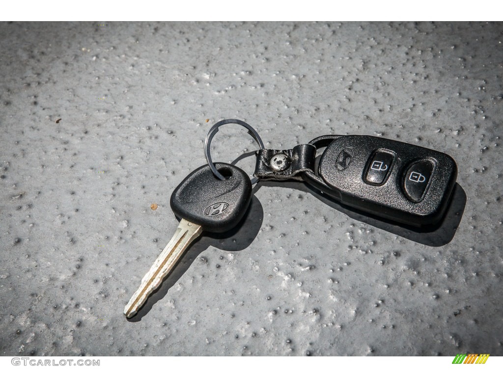 2010 Hyundai Tucson Limited AWD Keys Photos