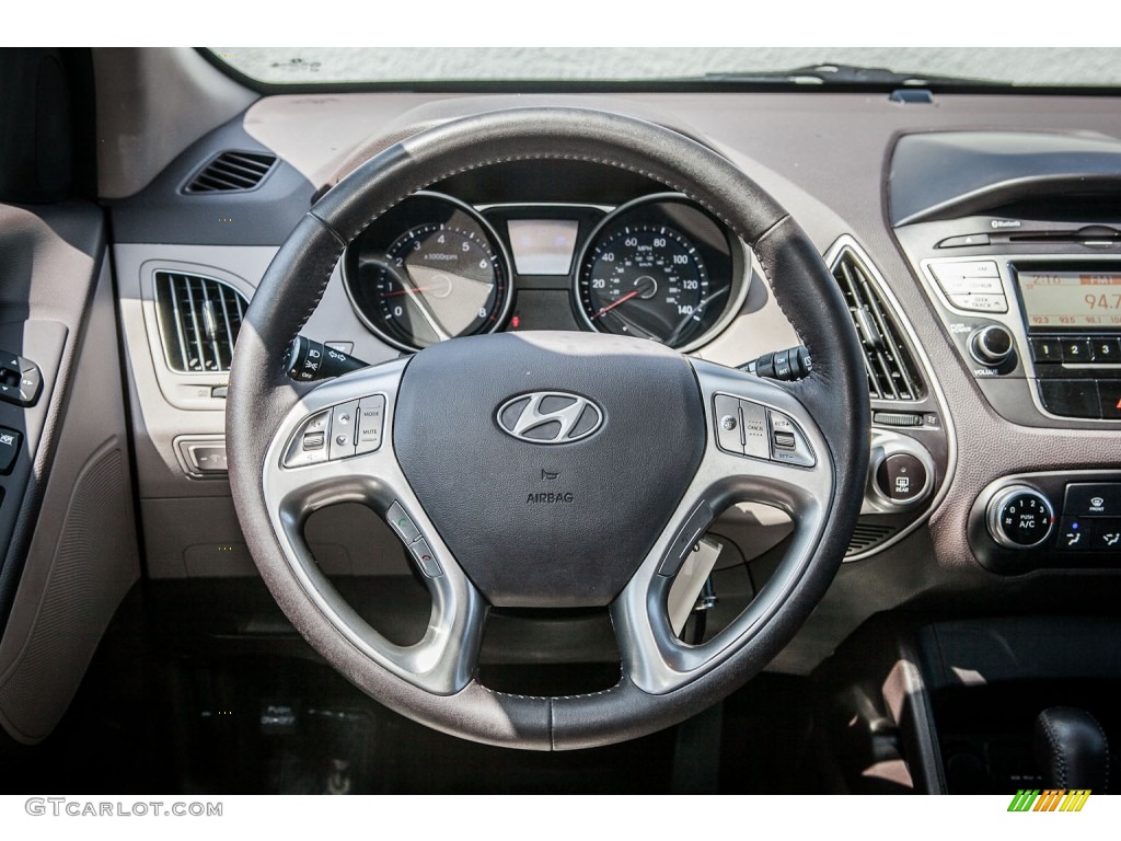 2010 Hyundai Tucson Limited AWD Steering Wheel Photos