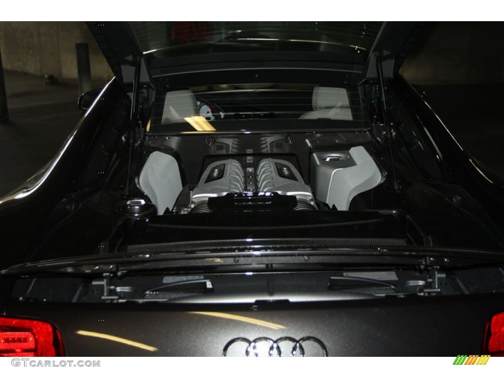 2012 Audi R8 5.2 FSI quattro 5.2 Liter FSI DOHC 40-Valve VVT V10 Engine Photo #80526421