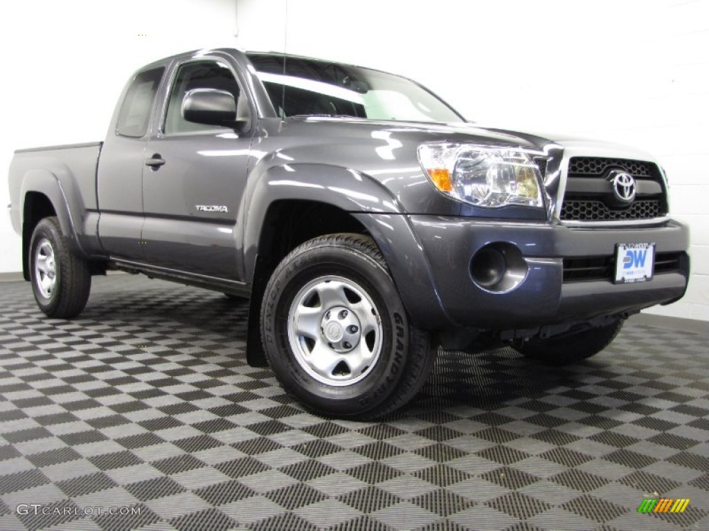 2011 Tacoma SR5 Access Cab 4x4 - Magnetic Gray Metallic / Graphite Gray photo #1