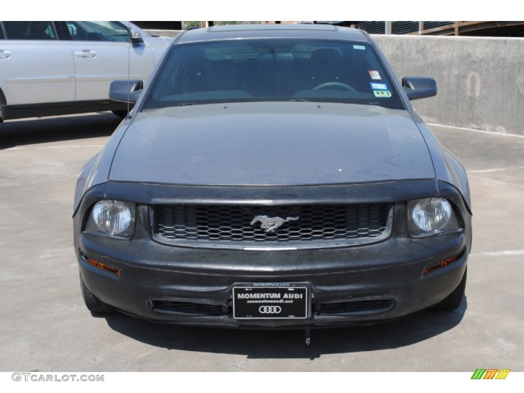 2006 Mustang V6 Premium Coupe - Tungsten Grey Metallic / Dark Charcoal photo #2