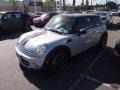 Pepper White - Cooper Hardtop Photo No. 24