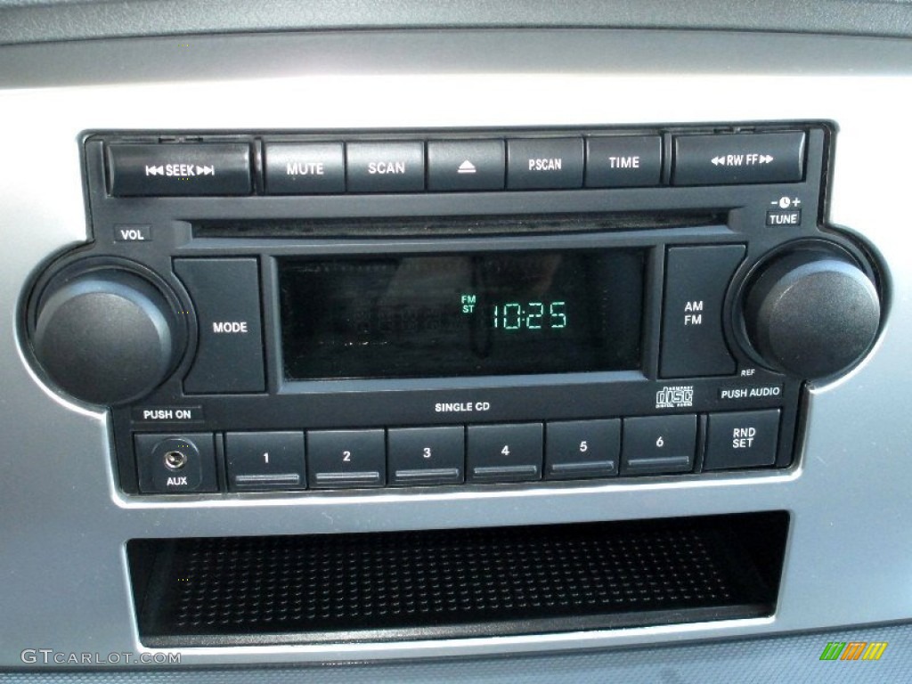 2007 Dodge Ram 3500 SLT Quad Cab 4x4 Dually Audio System Photo #80531404