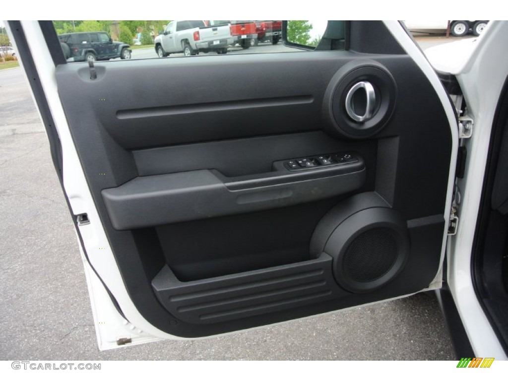 2010 Dodge Nitro Heat 4x4 Door Panel Photos