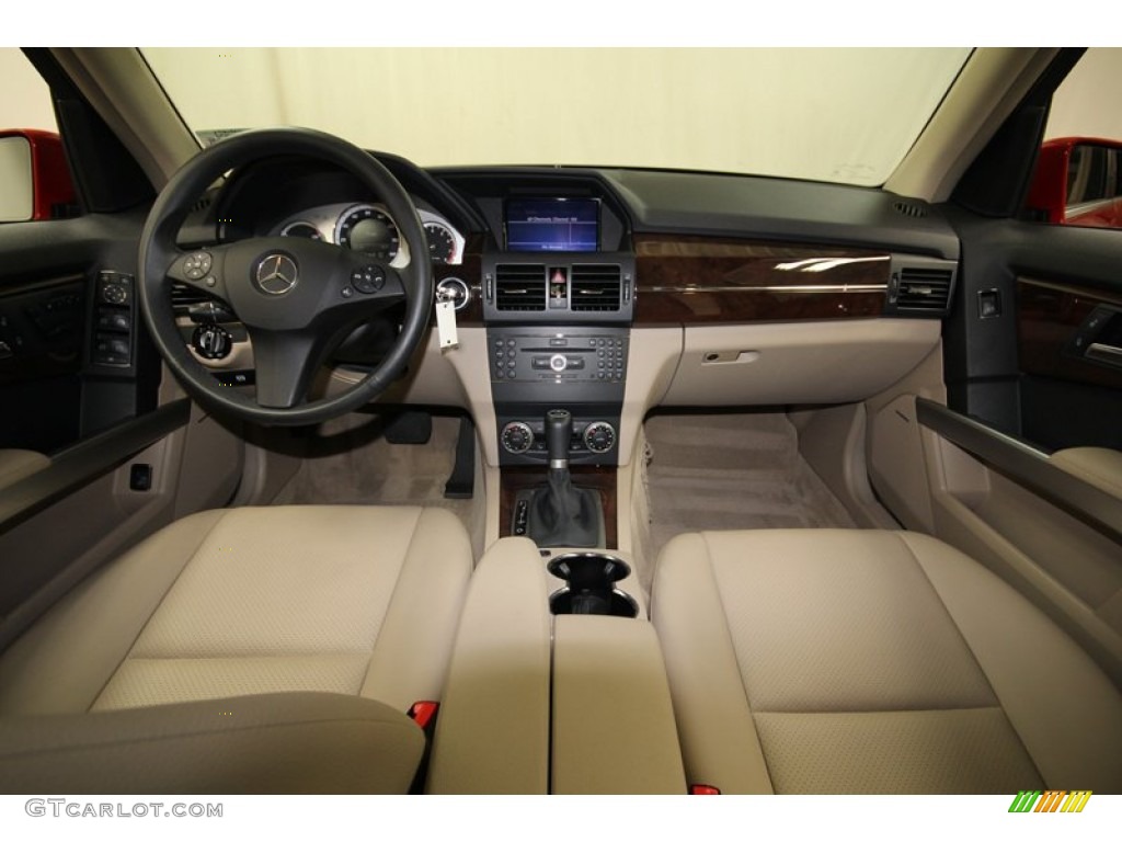 2010 Mercedes-Benz GLK 350 4Matic Almond/Black Dashboard Photo #80536388