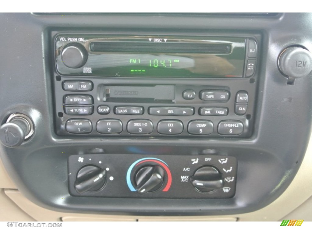 2003 Ford Ranger XLT SuperCab Controls Photo #80536873