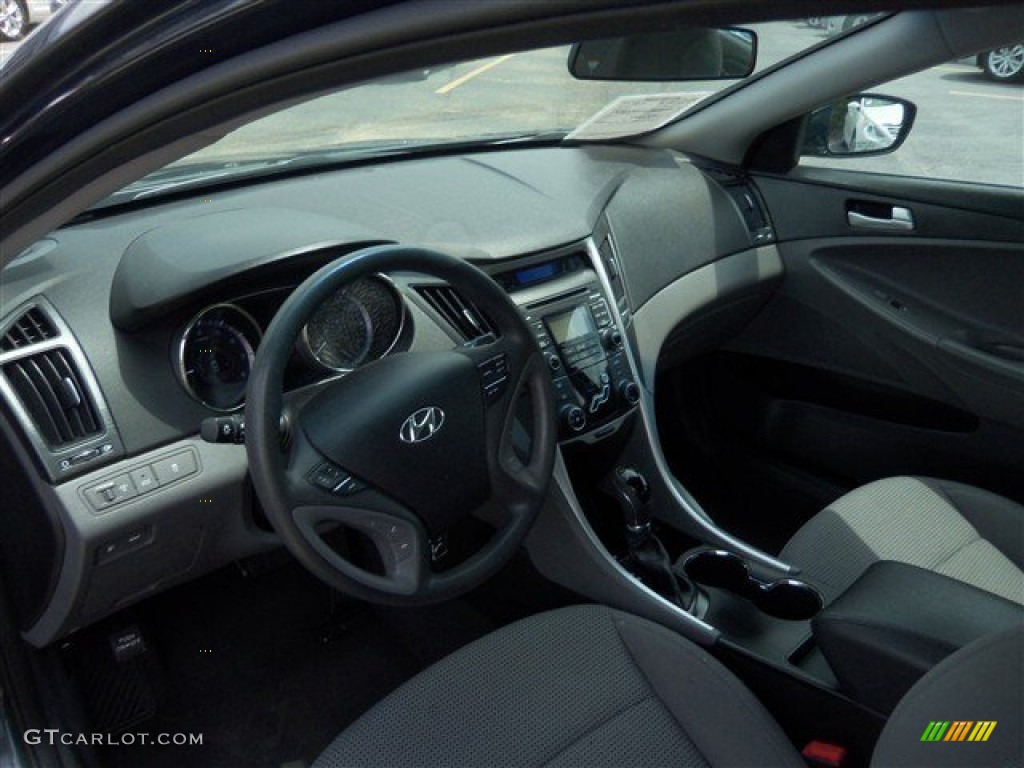 2011 Sonata GLS - Midnight Black / Gray photo #8