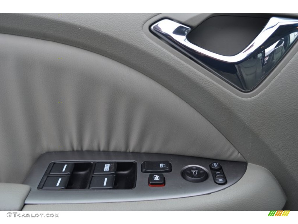 2007 Honda Odyssey EX-L Controls Photo #80540401