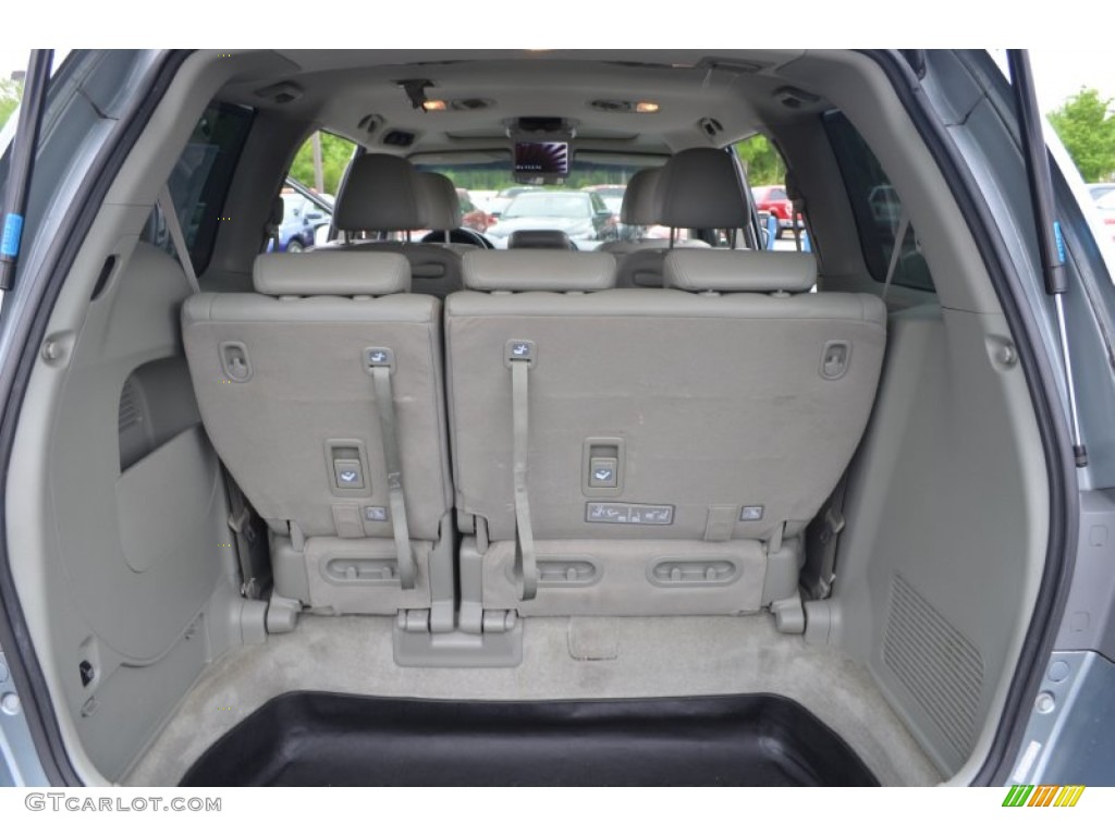 2007 Honda Odyssey EX-L Trunk Photos