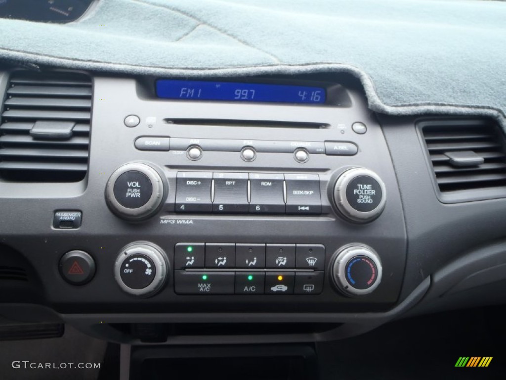 2007 Honda Civic LX Sedan Controls Photo #80540584