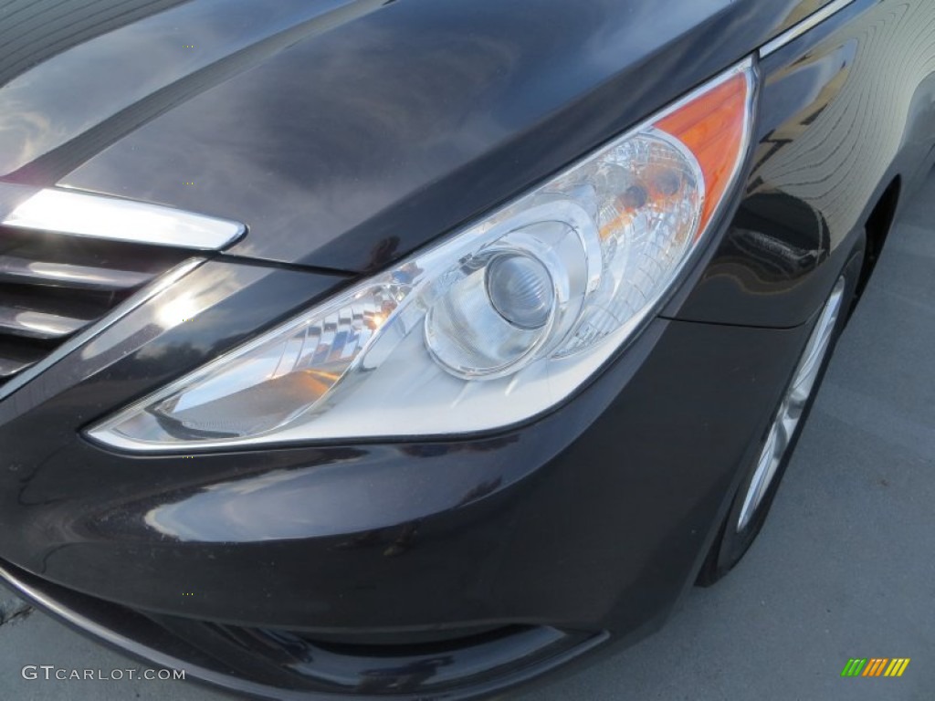 2011 Sonata GLS - Black Plum Pearl / Camel photo #12