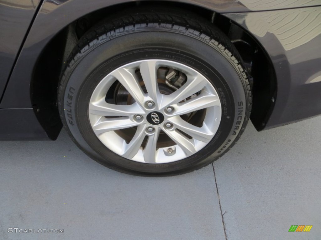 2011 Sonata GLS - Black Plum Pearl / Camel photo #15