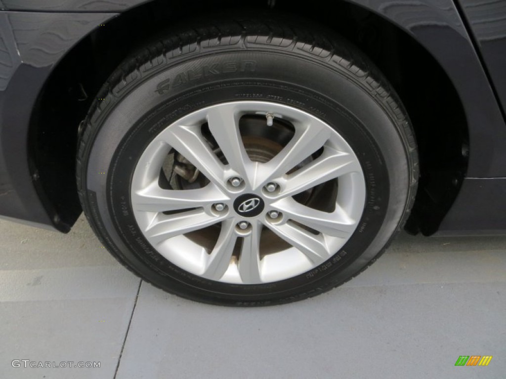 2011 Sonata GLS - Black Plum Pearl / Camel photo #16