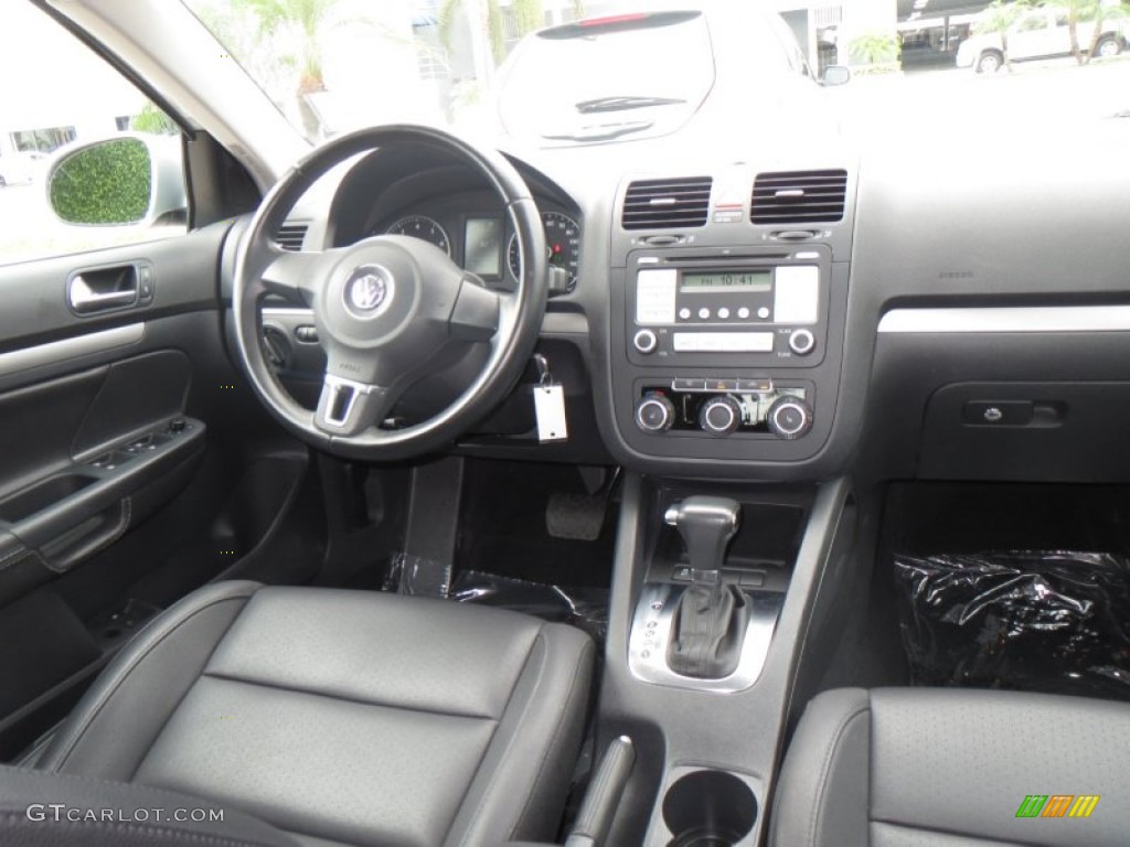2010 Volkswagen Jetta Limited Edition Sedan Titan Black Dashboard Photo #80541181