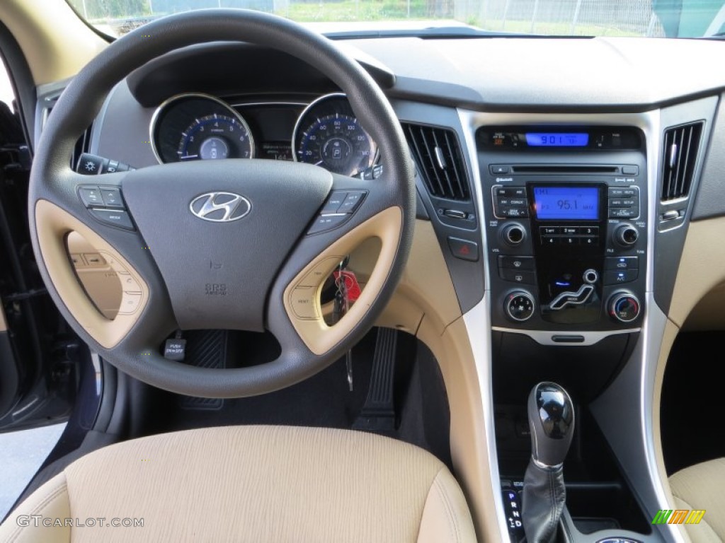 2011 Sonata GLS - Black Plum Pearl / Camel photo #40