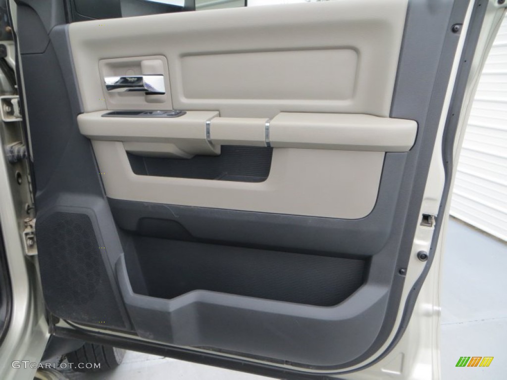 2011 Dodge Ram 5500 HD SLT Crew Cab Chassis Dark Slate/Medium Graystone Door Panel Photo #80542401
