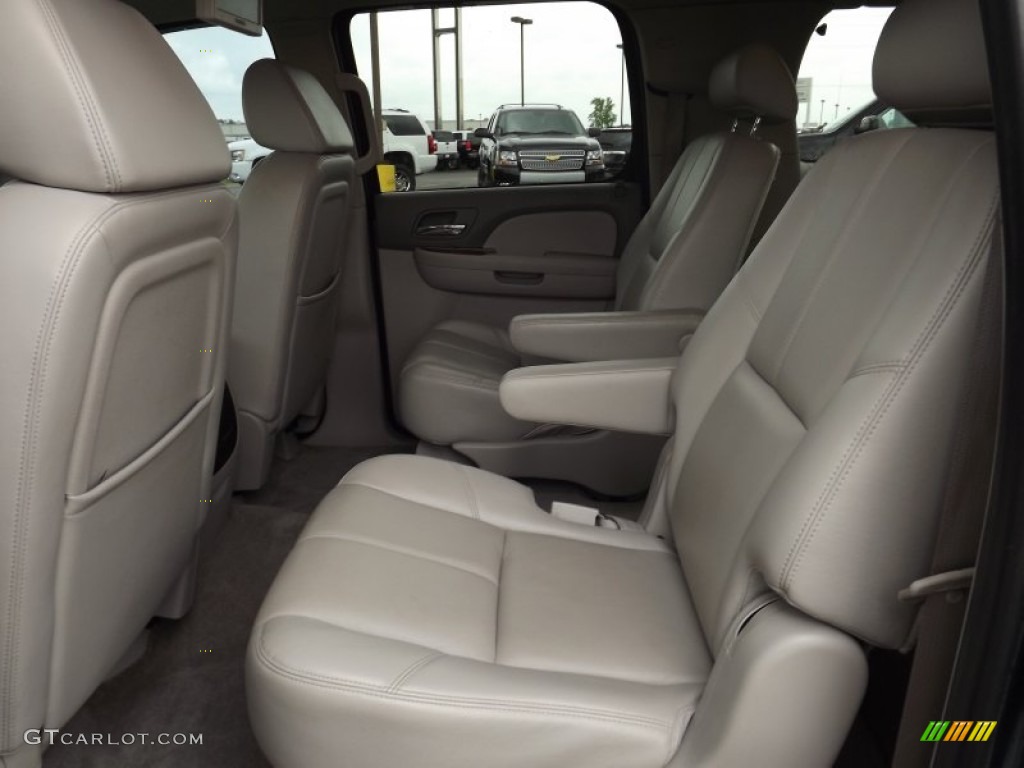 2008 Chevrolet Suburban 1500 LTZ Rear Seat Photo #80545744