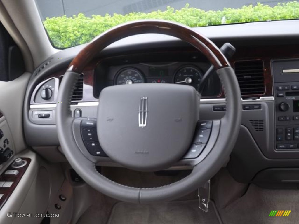 2009 Lincoln Town Car Signature Limited Steering Wheel Photos