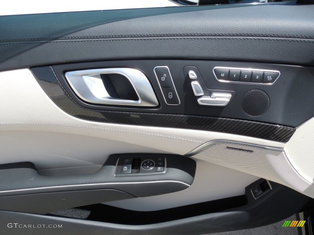 2013 Mercedes-Benz SL 63 AMG Roadster AMG Porcelain/Black Door Panel Photo #80550745