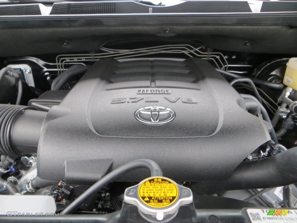 2013 Toyota Tundra TRD Double Cab Engine Photos