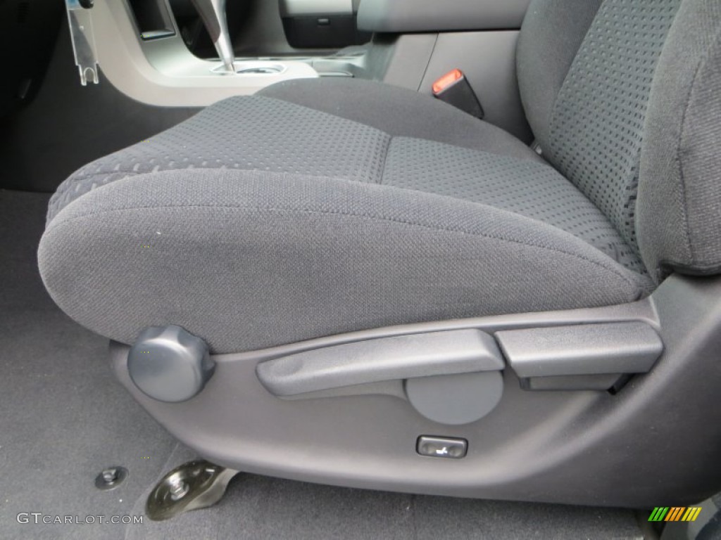 2013 Toyota Tundra TRD Double Cab Front Seat Photos