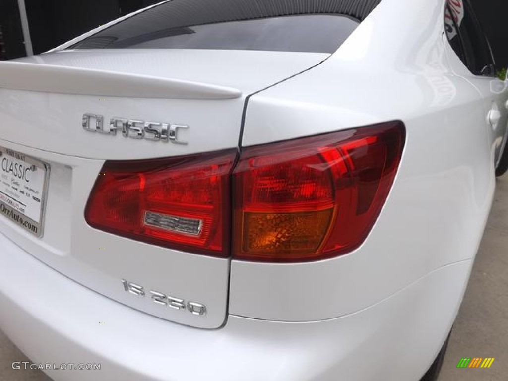 2008 IS 250 - Starfire White Pearl / Black photo #10