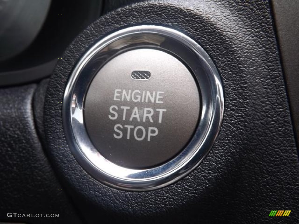 2008 IS 250 - Starfire White Pearl / Black photo #22