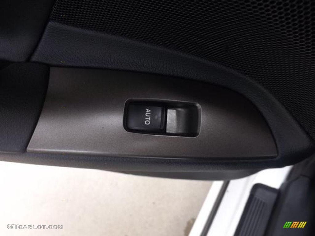 2008 IS 250 - Starfire White Pearl / Black photo #33