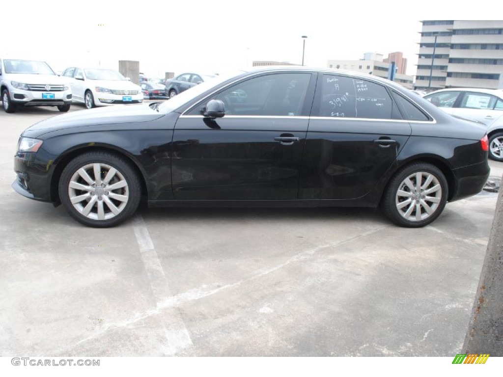 2011 A4 2.0T quattro Sedan - Phantom Black Pearl / Black photo #4