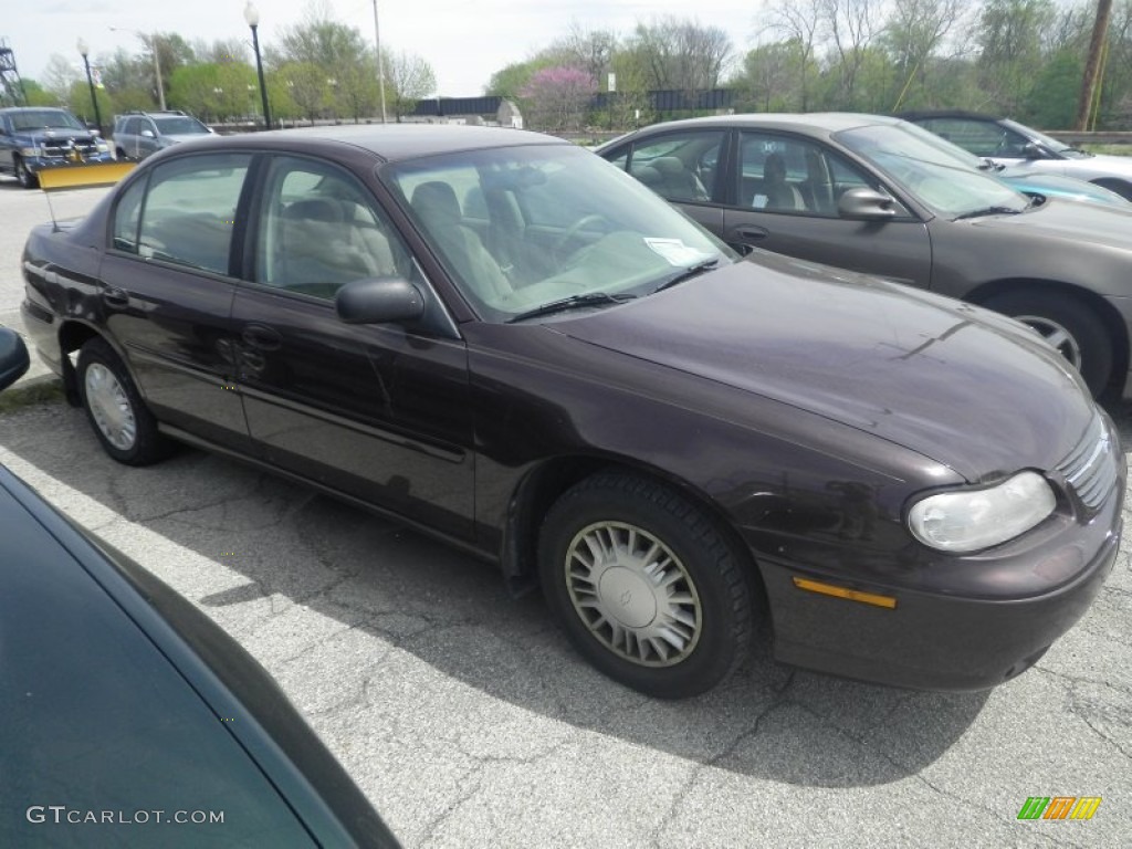 2000 Malibu Sedan - Dark Cherry Metallic / Gray photo #2