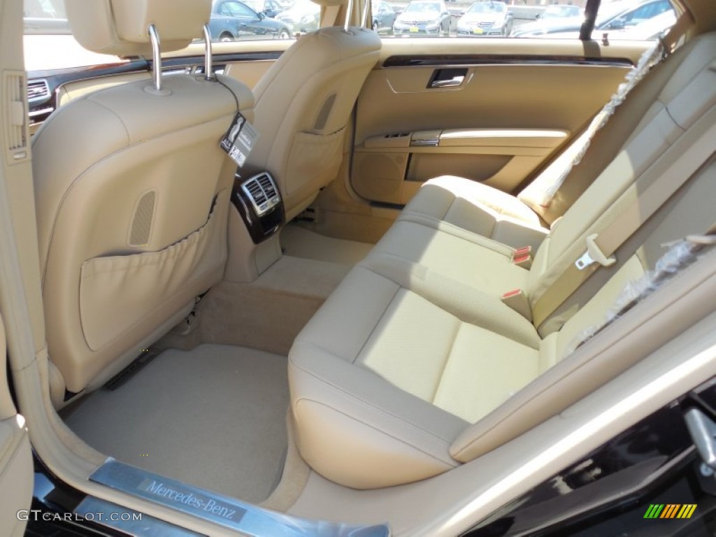 2013 Mercedes-Benz S 350 BlueTEC 4Matic Rear Seat Photo #80555116