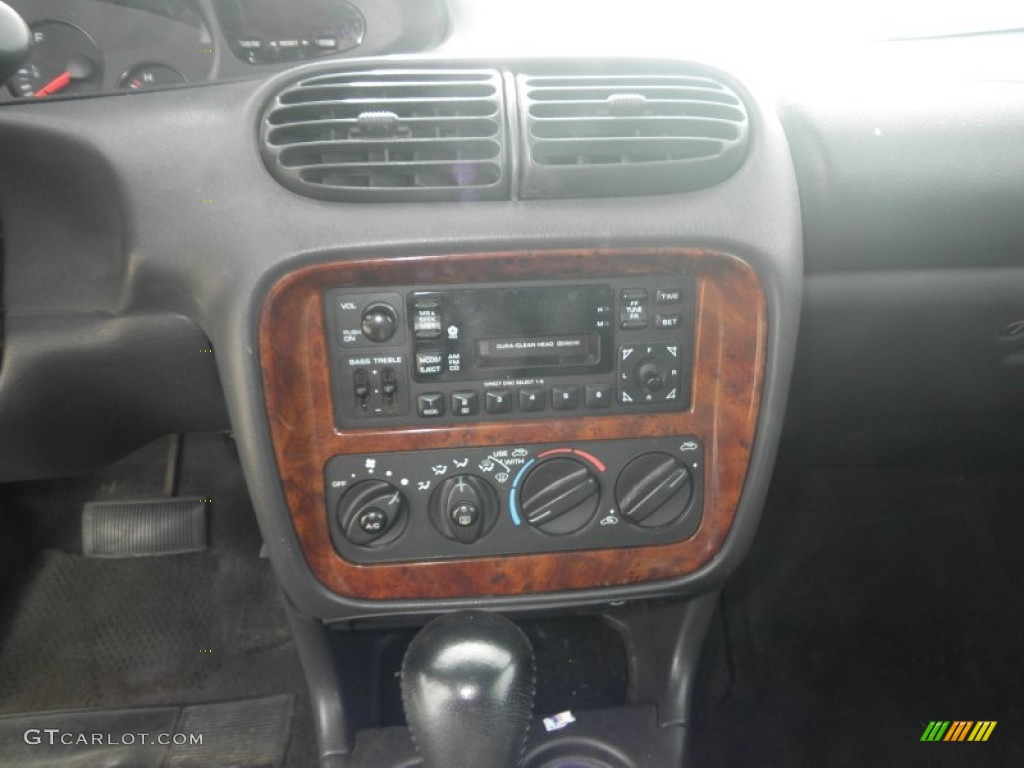 2000 Chrysler Sebring JXi Convertible Controls Photo #80555482