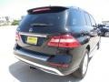 Black - ML 350 4Matic Photo No. 4