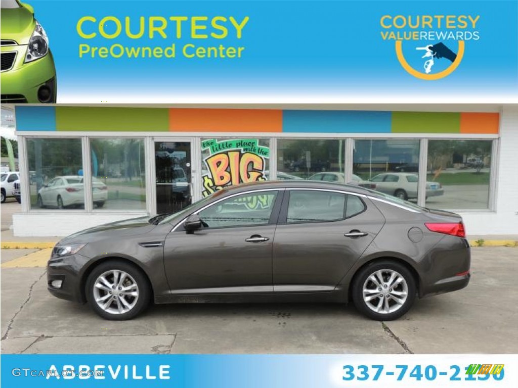 Metal Bronze Kia Optima
