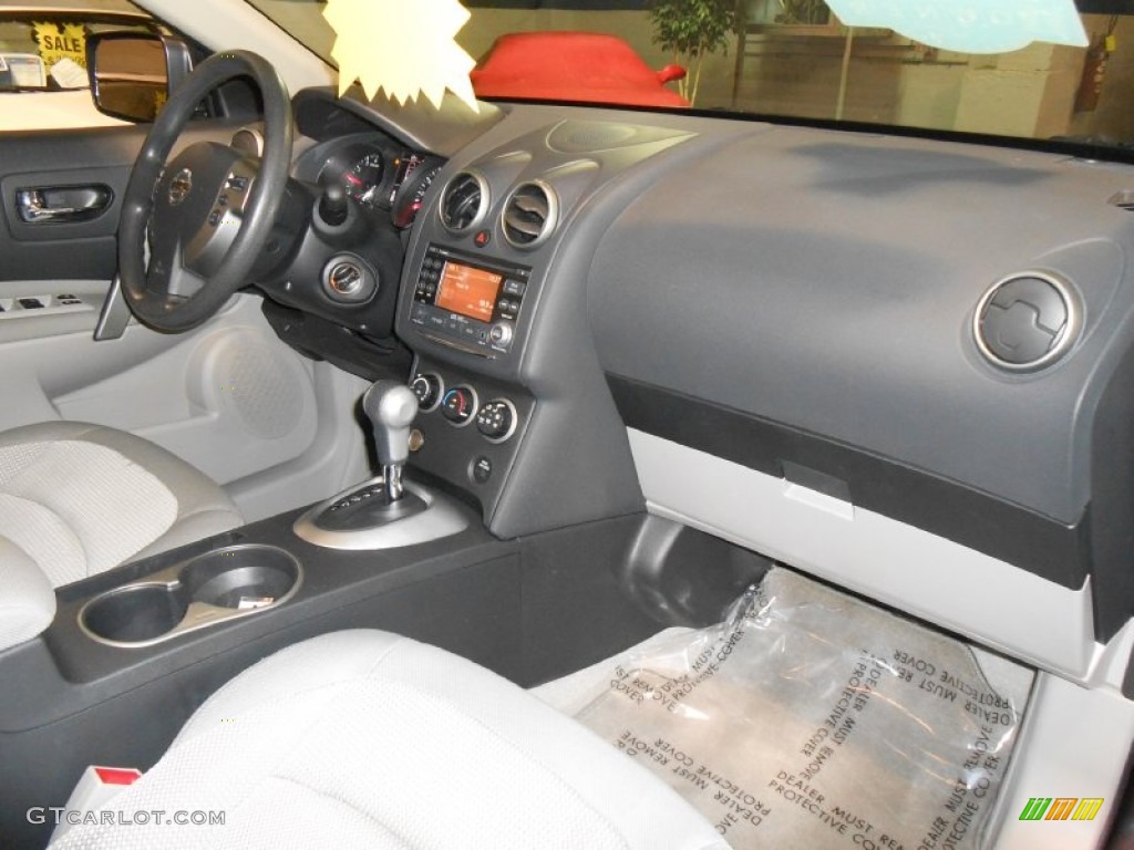2011 Rogue SV - Black Amethyst / Gray photo #12