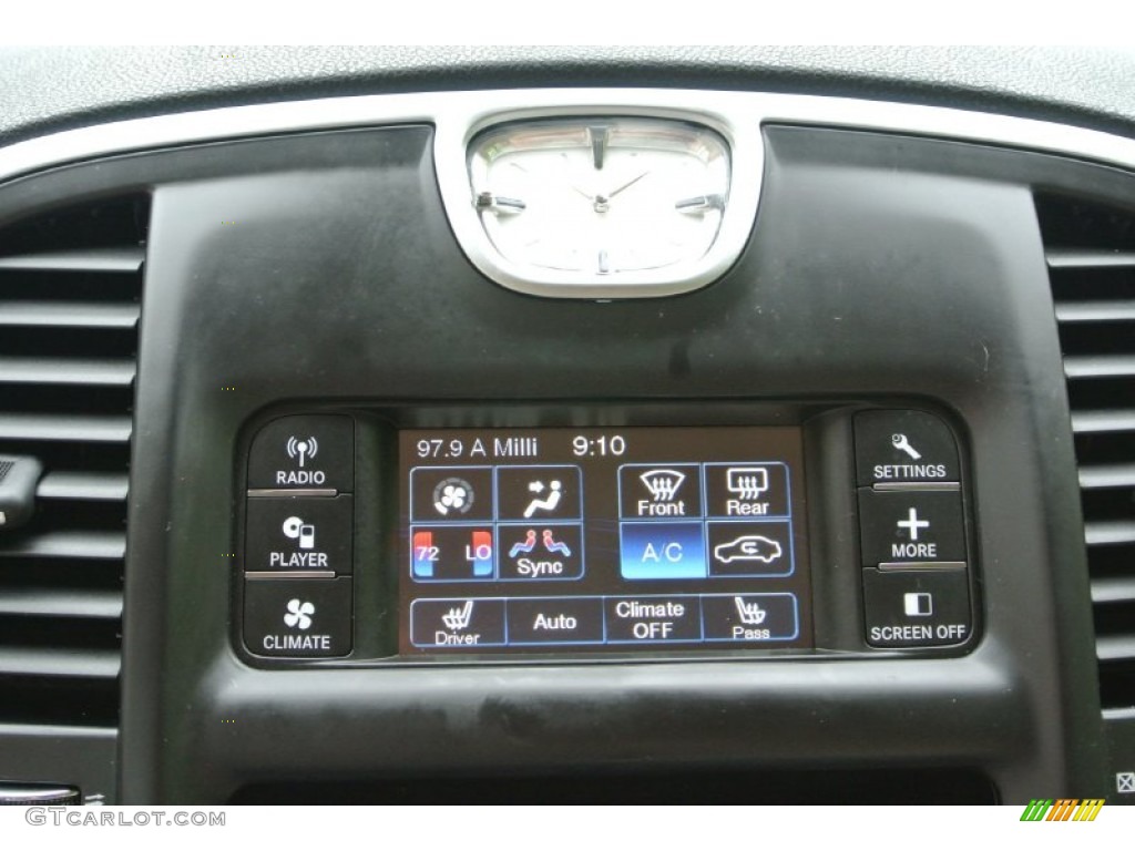 2012 Chrysler 300 Limited AWD Controls Photo #80560294