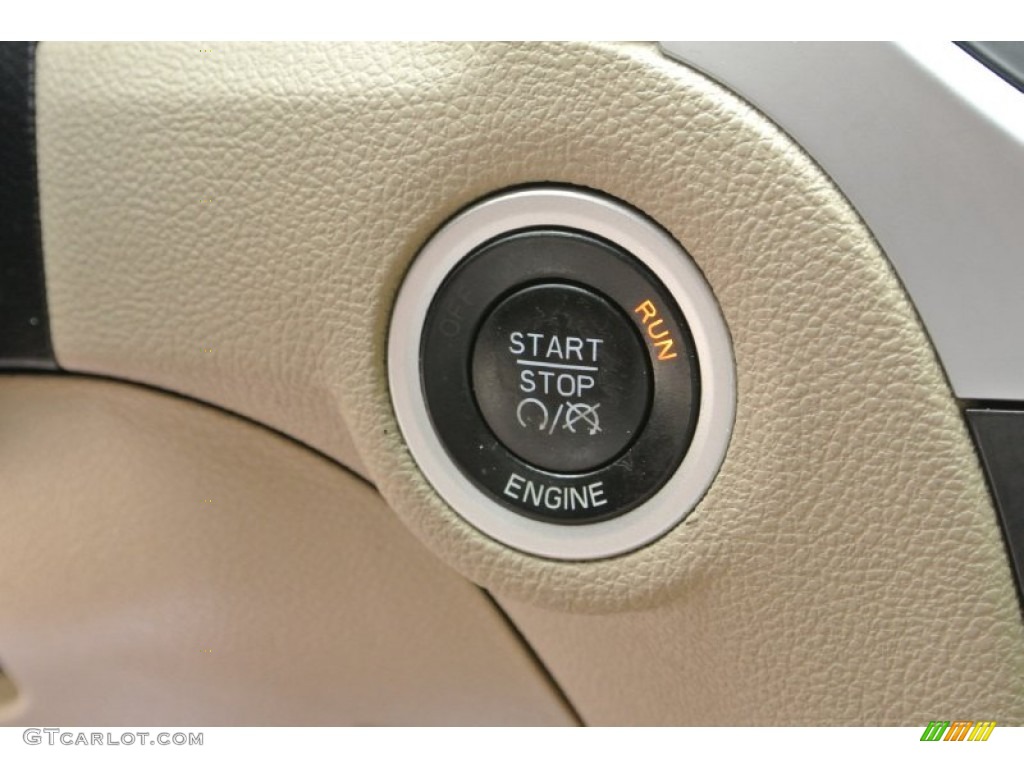 2012 Chrysler 300 Limited AWD Controls Photo #80560322